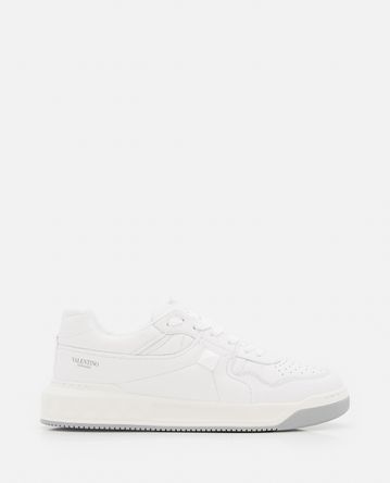 Valentino Garavani - SNEAKERS IN PELLE 'ONE STUD'