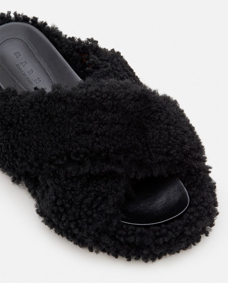 Marni Shearling Crisscross Sandals In Black