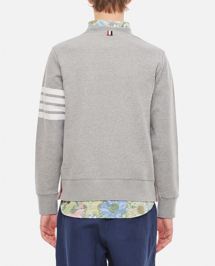 Thom Browne - CLASSIC SWEATSHIRT IN CLASSIC LOOPBACK W/ ENGINEERED 4 BAR_7