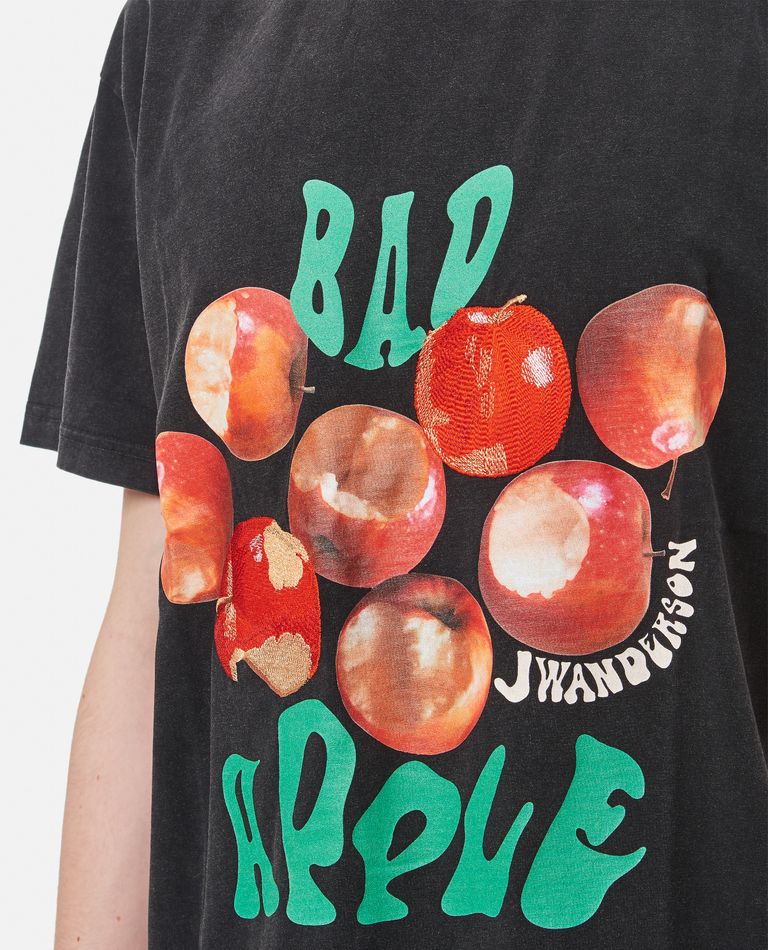 BAD APPLE OVERSIZED T-SHIRT