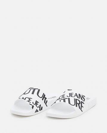 Versace Jeans Couture - POOL LOGOED RUBBER SLIDES