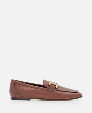 Tod's - LEATHER LOAFERS WITH CHAIN