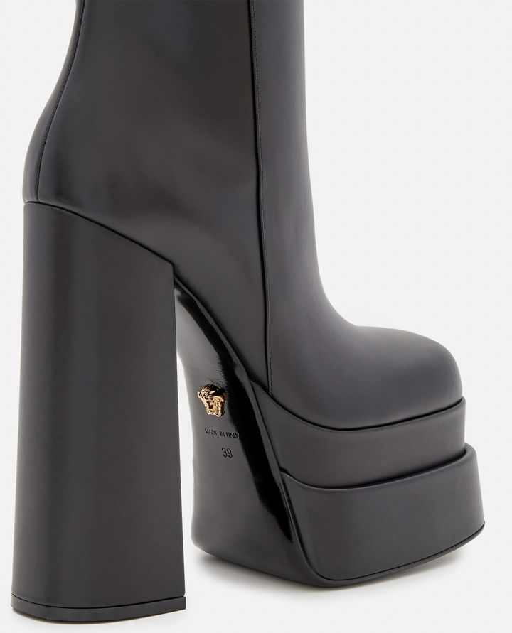 Versace - LEATHER ANKLE BOOTS_4
