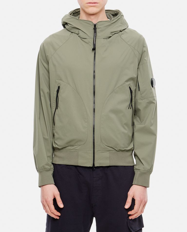 OUTERWEAR SHORT JACKET IN PRO TEK