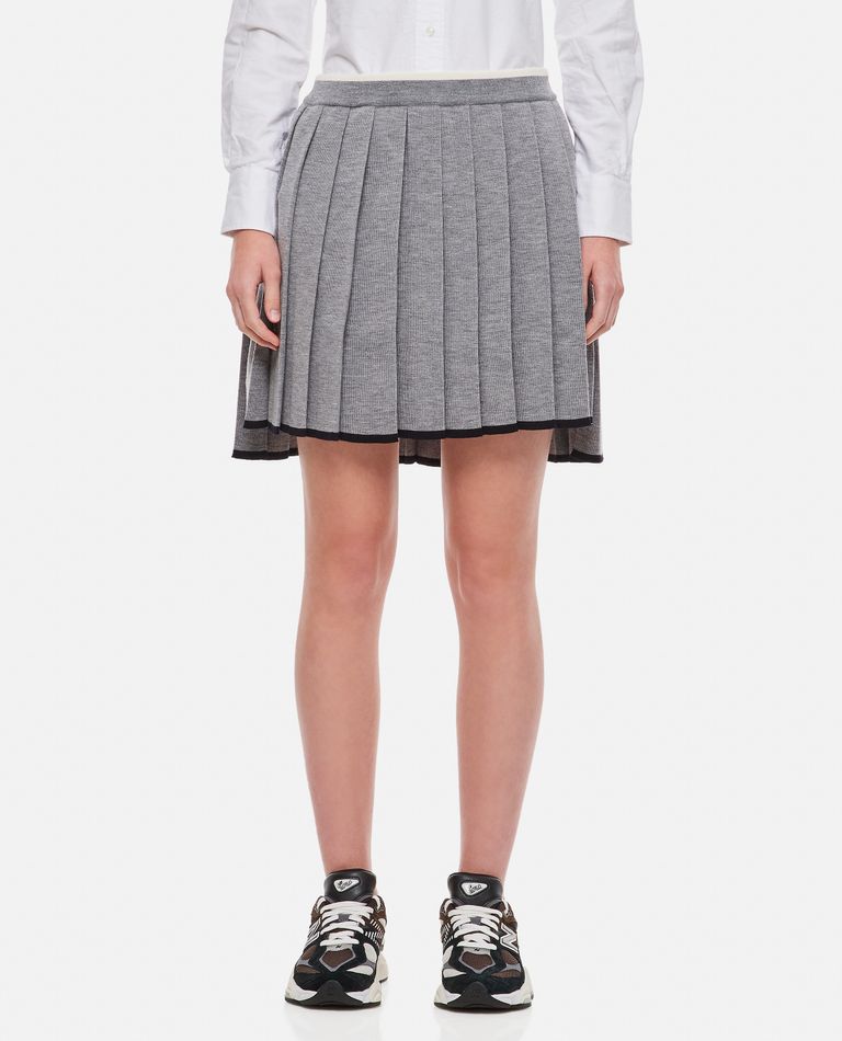 【送料&関税込】Thom Browne Pleated Mini Skirt PLEATED MINI SKIRT for Women - Thom Browne | Biffi