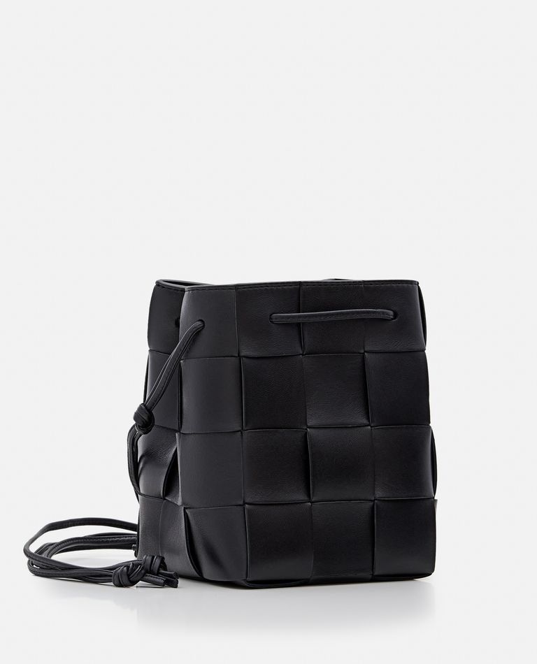 Bottega Veneta Small Bucket Leather Shoulder Bag In Black