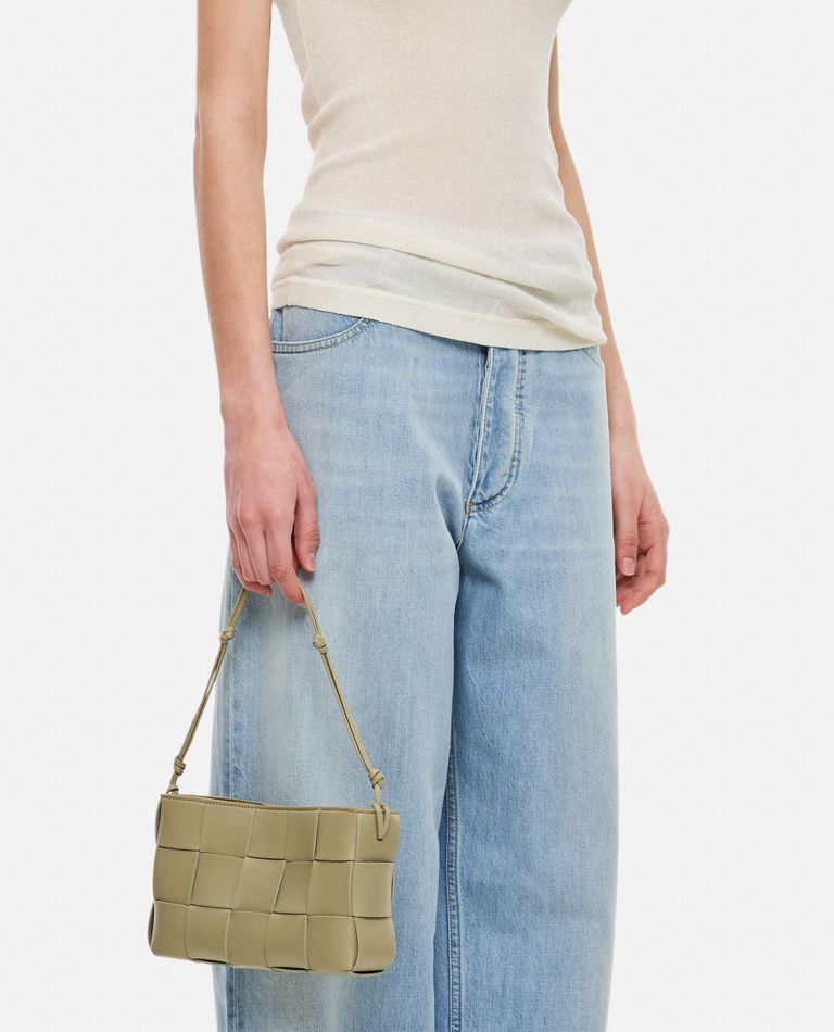 ショルダーバッグ・ポシェット BOTTEGA VENETA CASSETTE POUCH ON STRAP CASSETTE POUCH W/ STRAP LEATHER SHOULDER BAG for Women