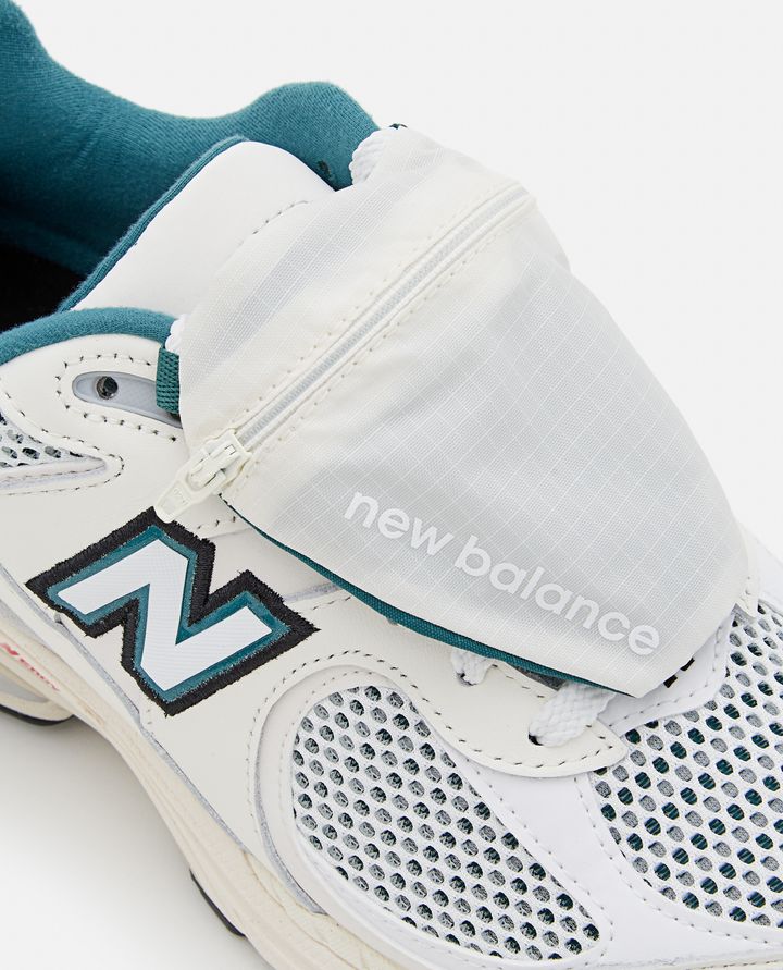 New Balance - M2002 VINTAGE LEATHER SNEAKERS_4
