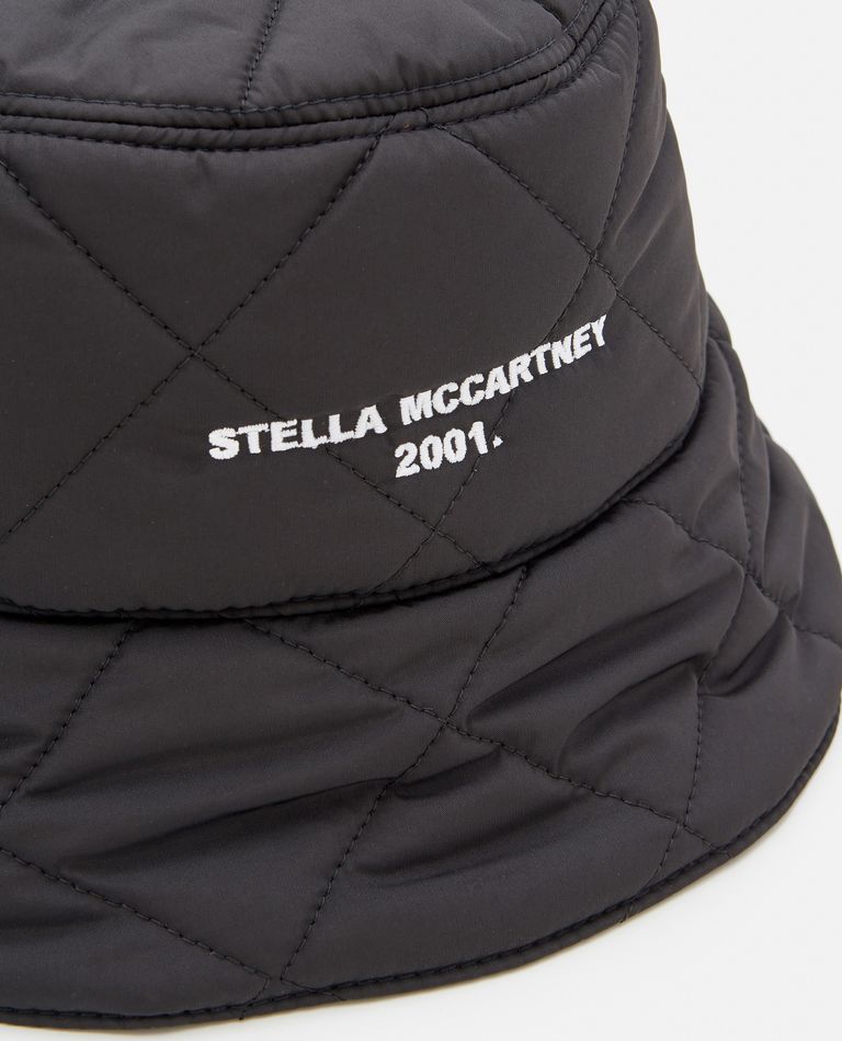 Stella McCartney  ,  Cappello Bucket Trapuntato In Eco Nylon  ,  Nero 57