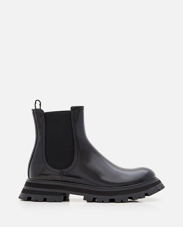 Alexander McQueen  ,  45mm Chelsea Patent Leather Boots  ,  Black 40