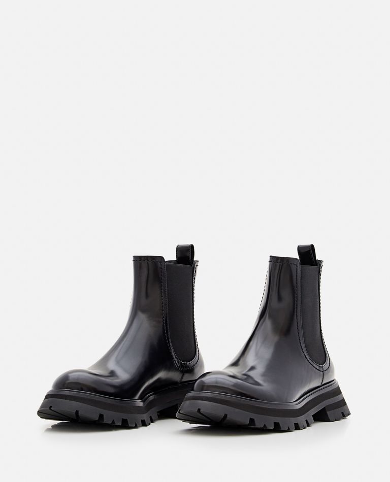 Alexander McQueen  ,  45mm Chelsea Patent Leather Boots  ,  Black 38