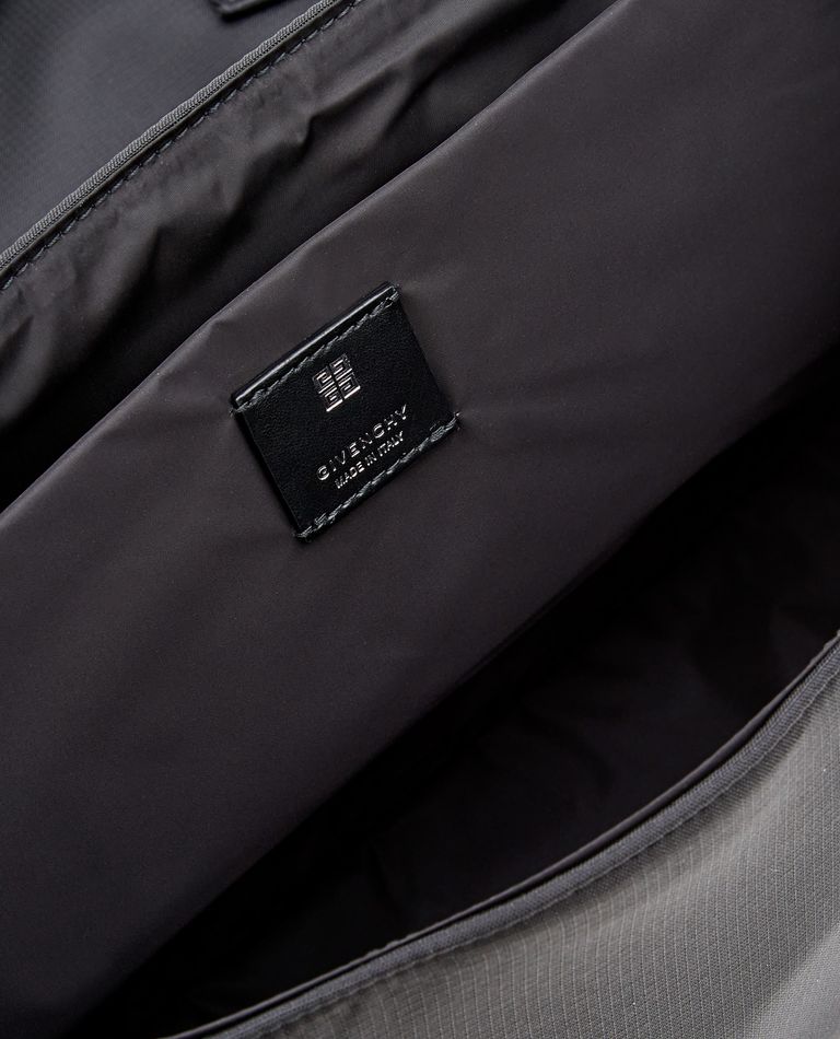 GIVENCHY Gトレック メッセンジャーバッグ 楽天市場】新品同様 ジバンシィ GIVENCHY Gトレック