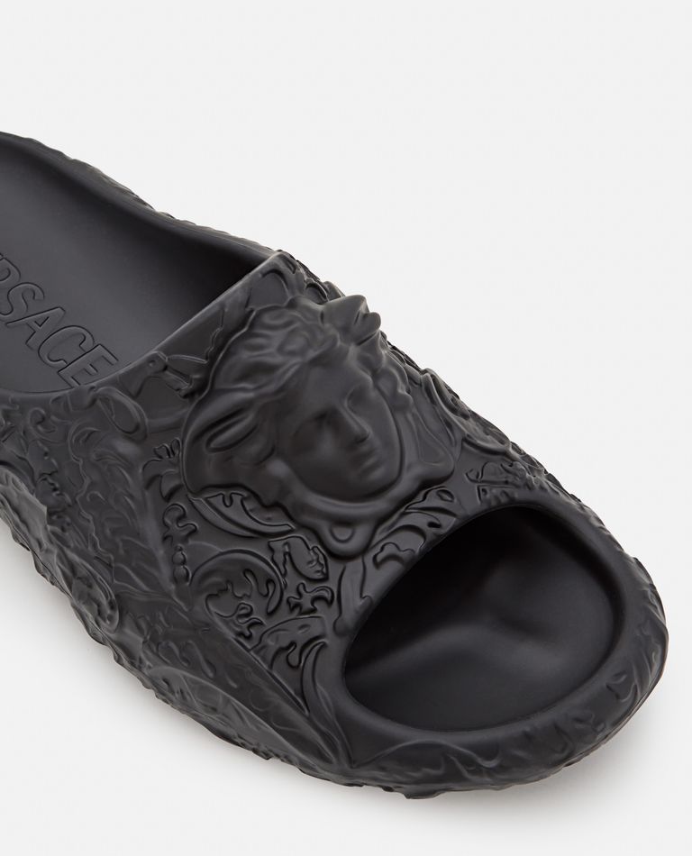 MEDUSA RUBBER SLIDES for Men Versace Biffi