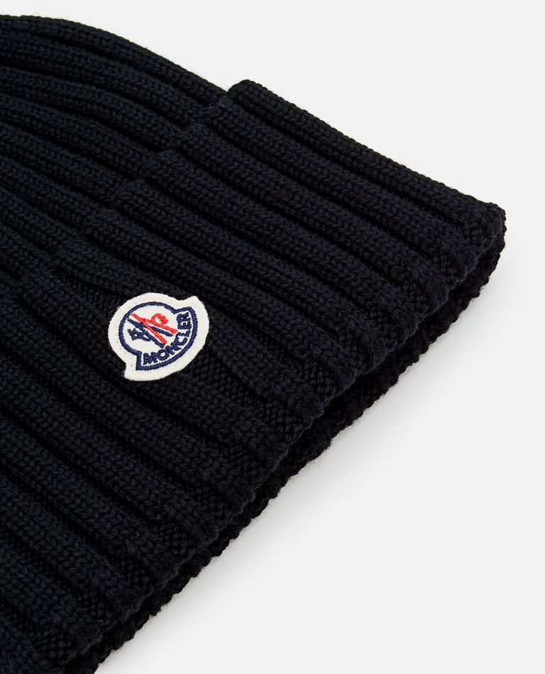 Moncler Ribbed-knit Virgin Wool Beanie In Black