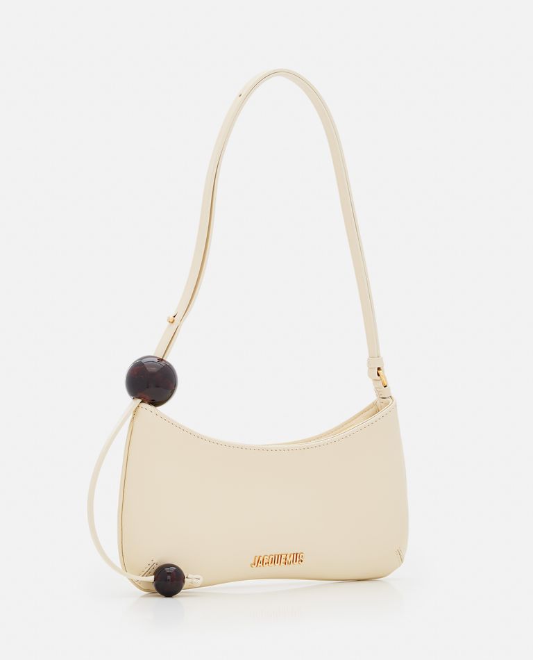 【関税＆送料込み】Jacquemus Le Bisou Perle Leather Shoulde Jacquemus Le Bisou Perle Leather Shoulder Bag | Black | FARFETCH