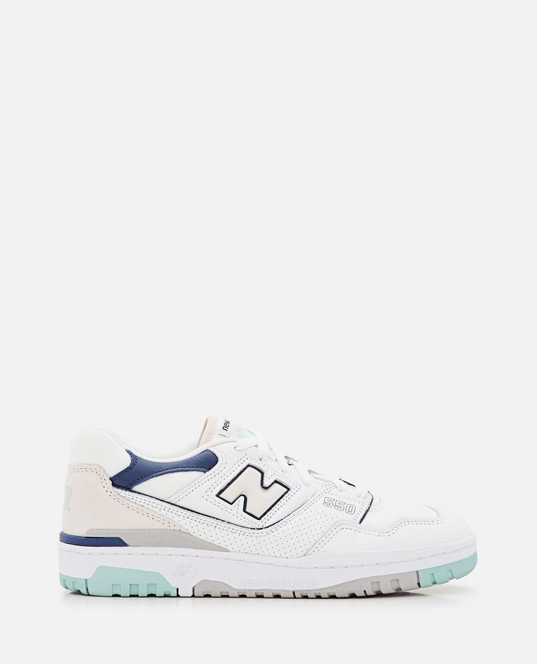New Balance  |  Low Top 550 Sneakers  |  White 10,5