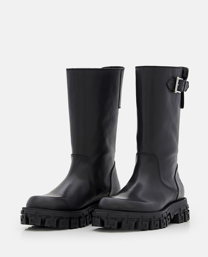Versace - BELTED LEATHER BOOTS_2