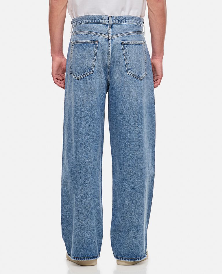 LOW SLUNG BAGGY JEANS