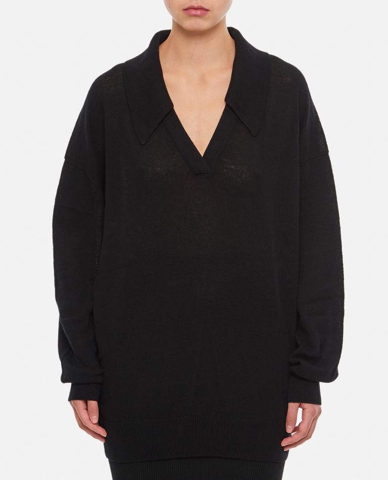 Khaite Elsia Featherwei V-neck Sweater In Black