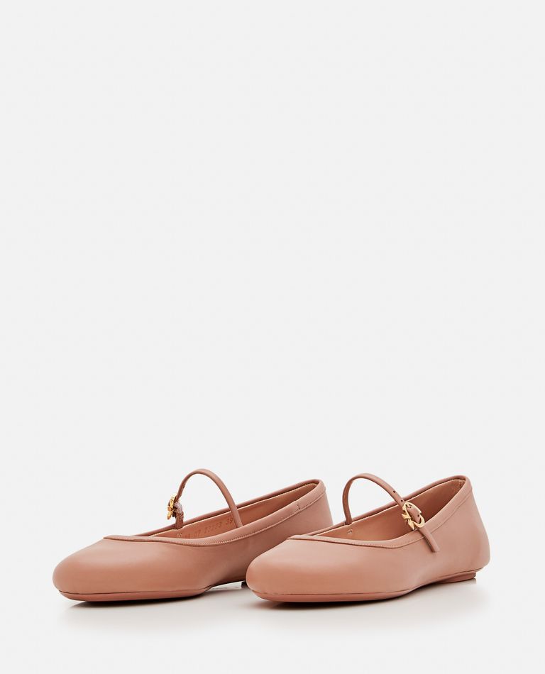 Shop Gianvito Rossi Leather Ballet Flat In Rose