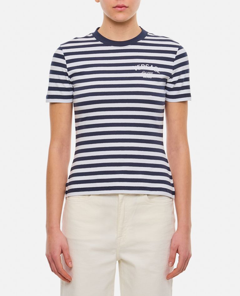 【送料&関税込】Versace Striped T-shirt Versace Medusa-embroidered Striped T-shirt | Blue | FARFETCH