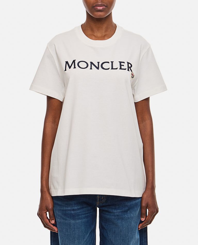 Moncler Regular Logo Patched T-shirt In White