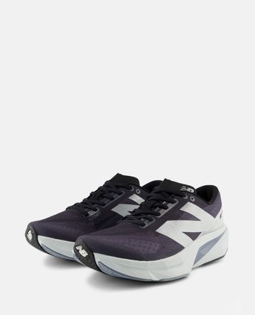 New Balance - FUELCELL REBEL V4 SNEAKERS