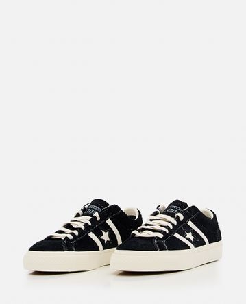 Converse - ONE STAR ACADEMY PRO SUEDE SNEAKERS