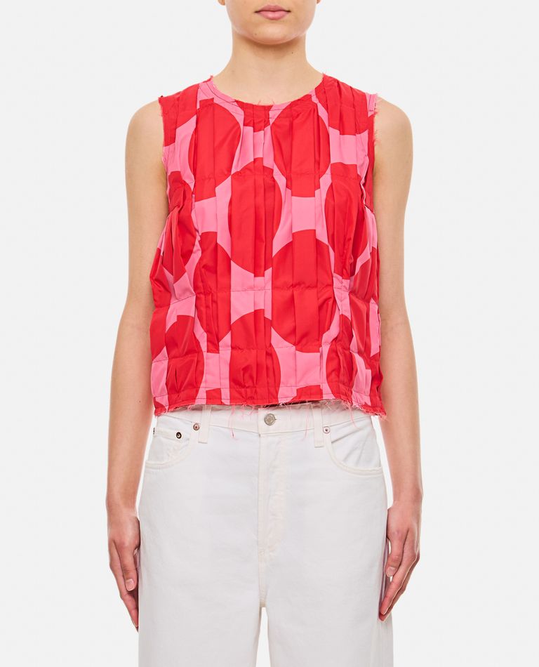 Shop Comme Des Garçons Draped Pattern Gilet In Red