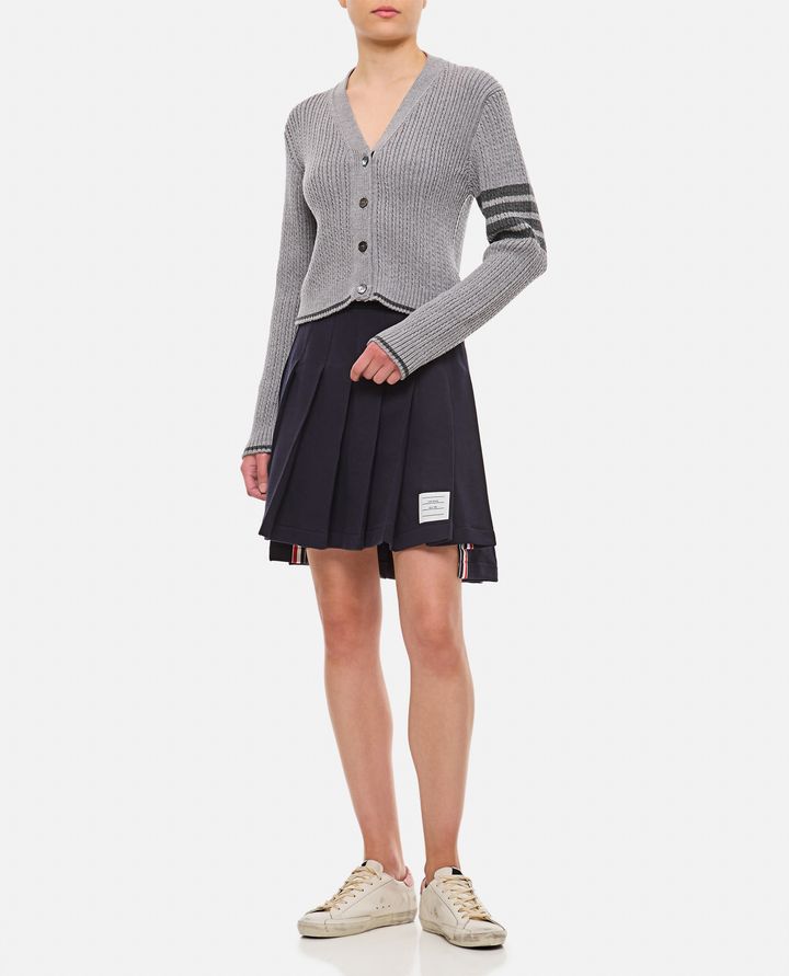 Thom Browne - CARDIGAN NEONATO CON SCOLLO A V A TRECCE IN LANA MERINO_2