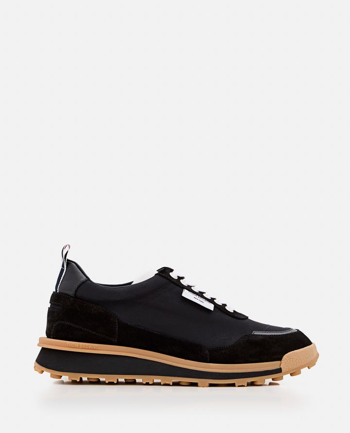 Thom Browne - ALUMNI TRAINER IN TECH NYLON_1