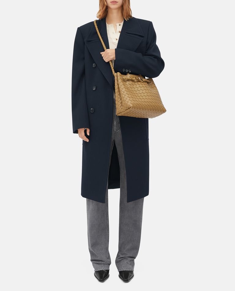 ［大人気！］BOTTEGA VENETAハンドバッグ 766016VCPP19892 MEDIUM ANDIAMO LEATHER TOTE BAG for Women - Bottega Veneta