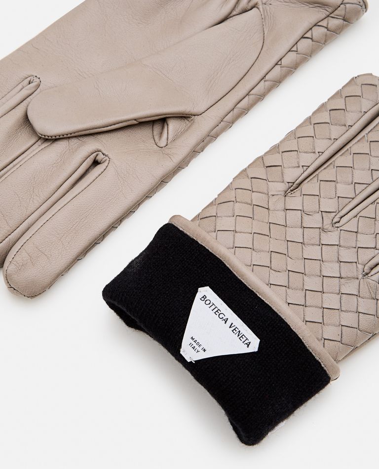 INTRECCIATO LEATHER GLOVES for Men - Bottega Veneta | Biffi
