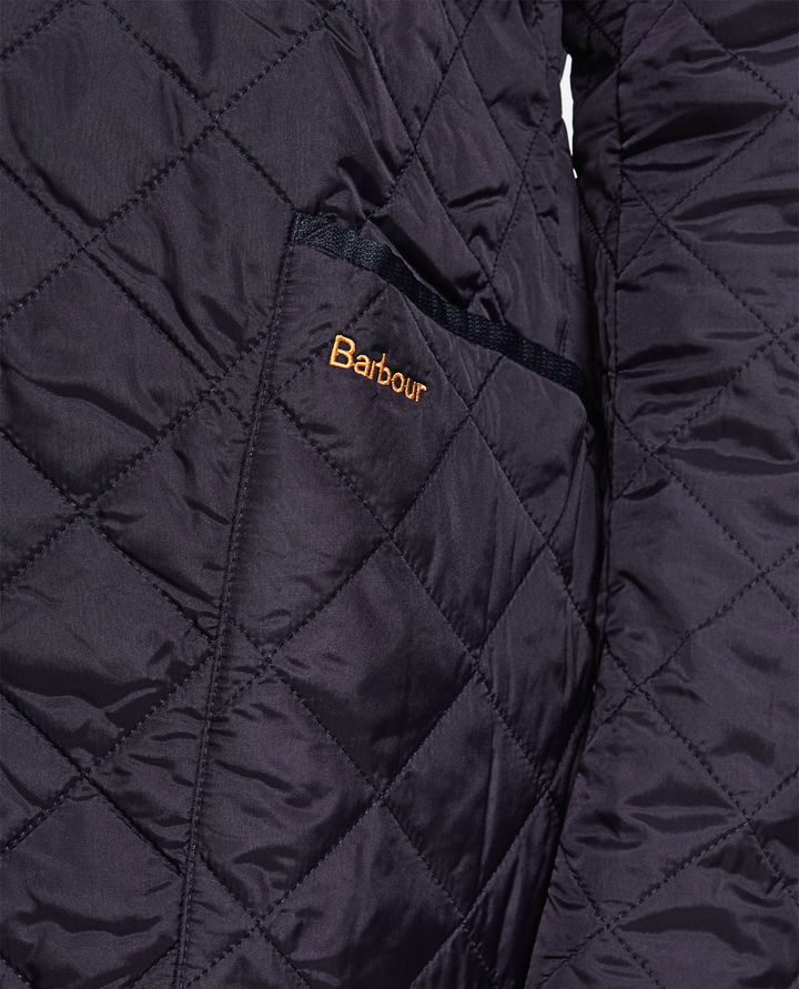 Barbour - HERITAGE LIDDESDALE QUILT_4