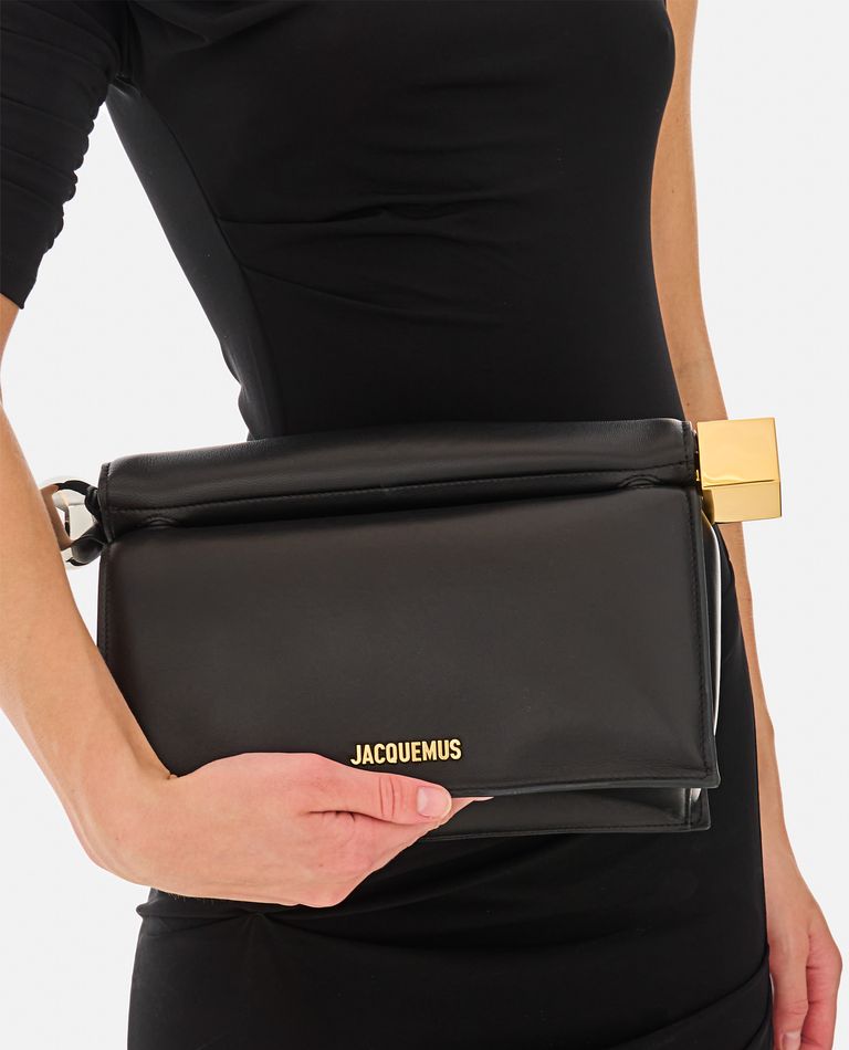 JACQUEMUS ラ ポシェット ロンド カレ クラッチ 大人気 The Rond Carré clutch by JACQUEMUS | Official website