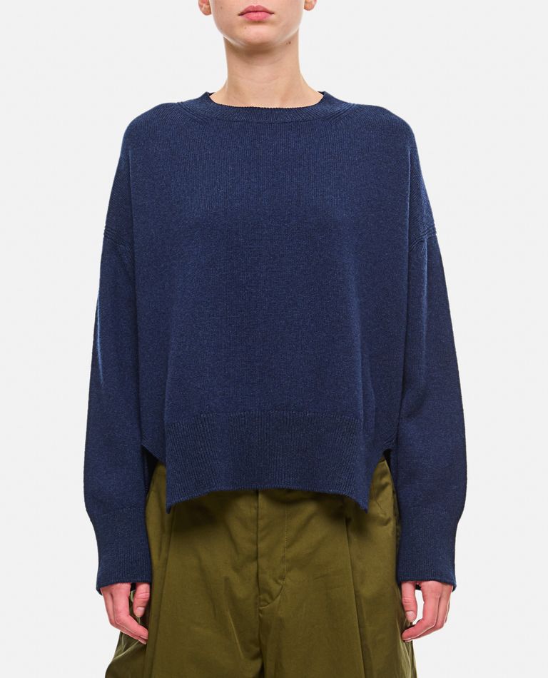 Shop Barrie Cashmere Roundneck Pullover In Blue