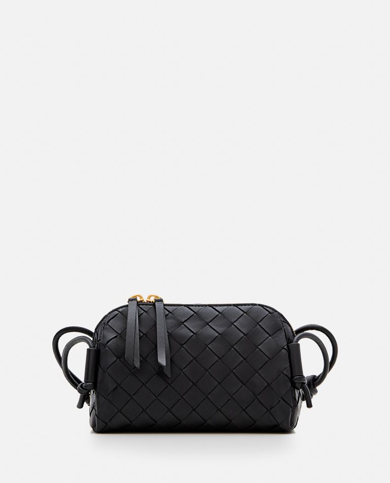 Bottega Veneta Concert Leather Pochette Bag In Black