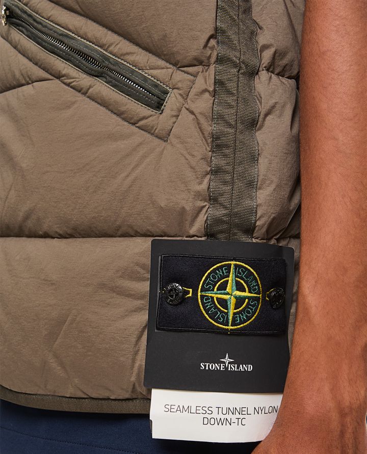 Stone Island - SLEVELESS DOWN JACKET_4