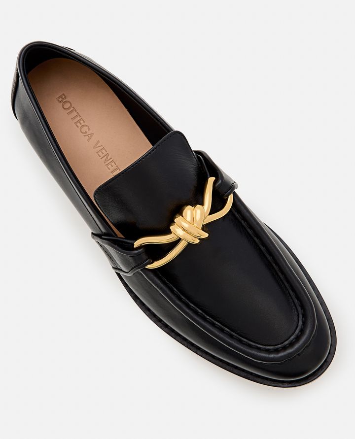 Bottega Veneta - LEATHER LOAFER WITH GOLD KNOT_4