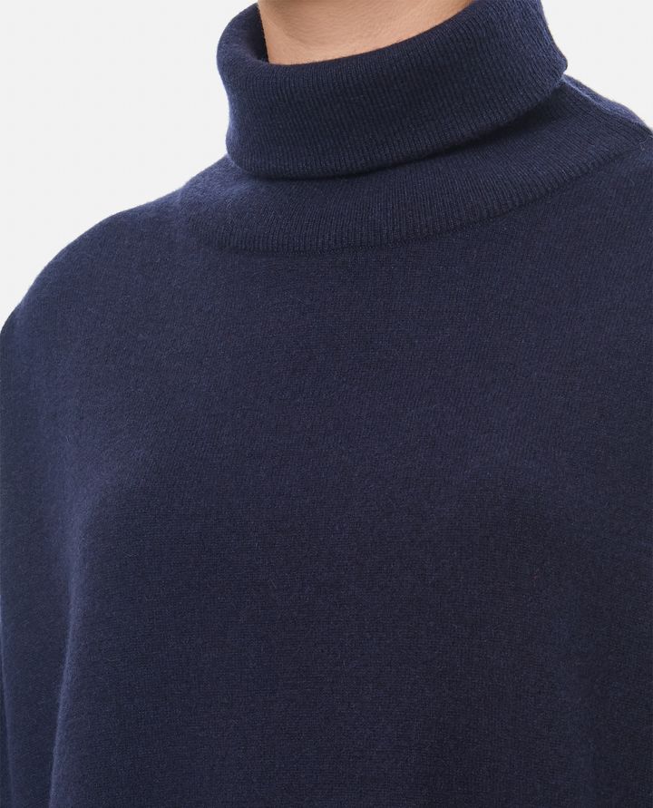 Dušan - TURTLENECK CHUNKY SWEATER_4