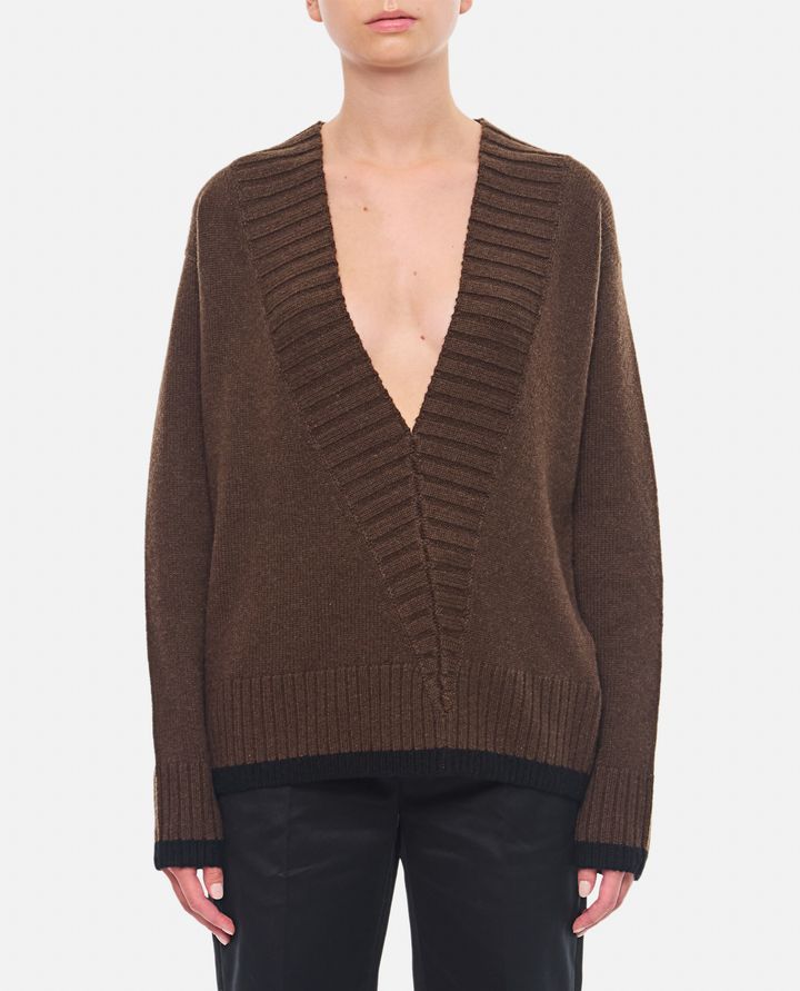 JW Anderson - SLANTED V NECK JUMPER_1