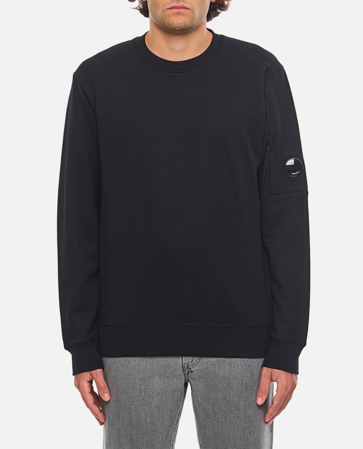 C.P. Company - DIAGONAL RAISED FLEECE CREW NECK LENS SWEATSHIRT_1