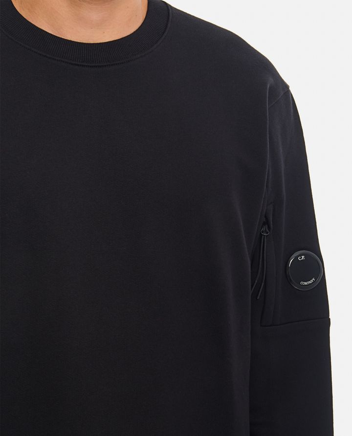 C.P. Company - DIAGONAL RAISED FLEECE CREW NECK LENS SWEATSHIRT_4