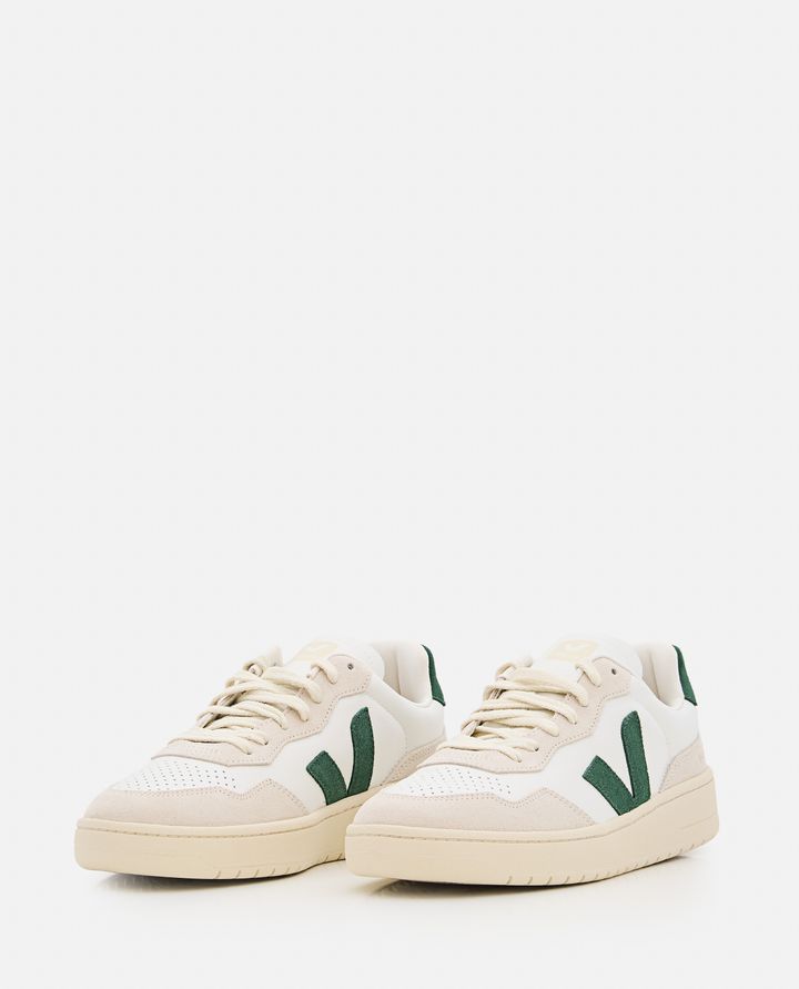 Veja - V 90 LEATHER SNEAKERS_2