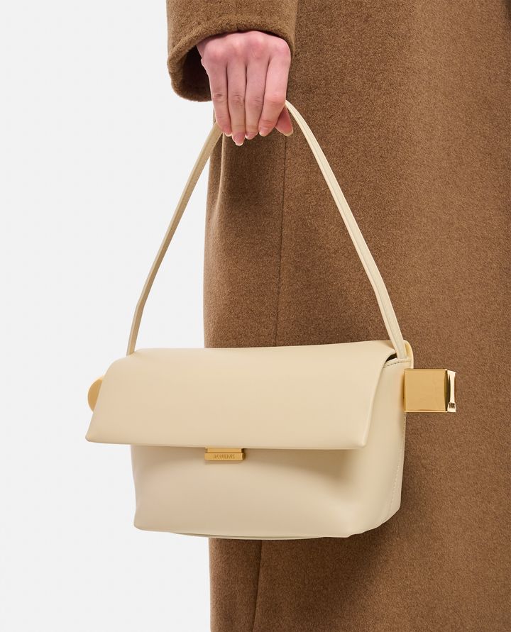 Jacquemus - LE ROND CARRE BORSA A SPALLA IN PELLE_5