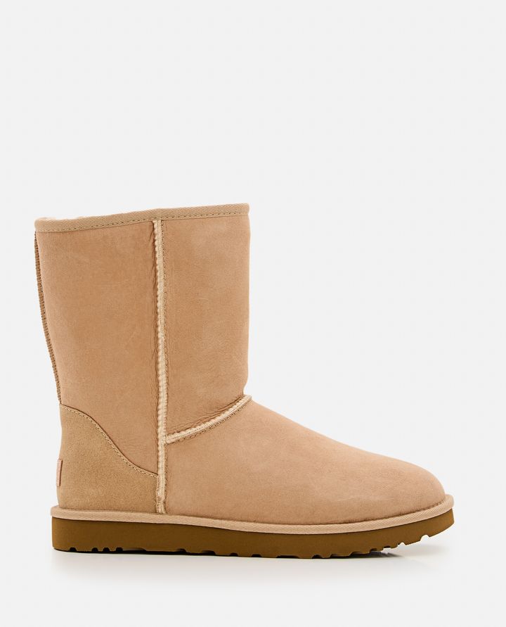 Ugg - W CLASSIC SHORT II_1