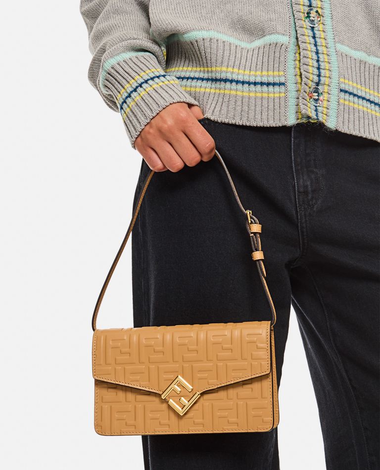 Fendi wallet on chain leather shoulder bag sale