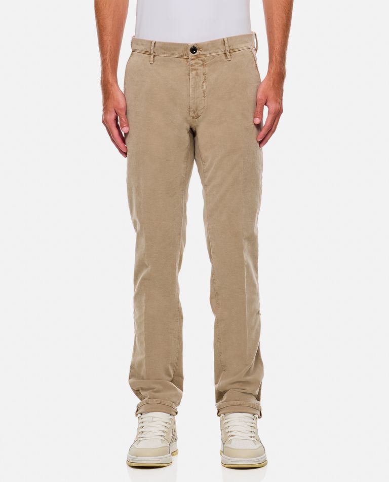 Incotex Splatter Print Regular Trousers In Beige