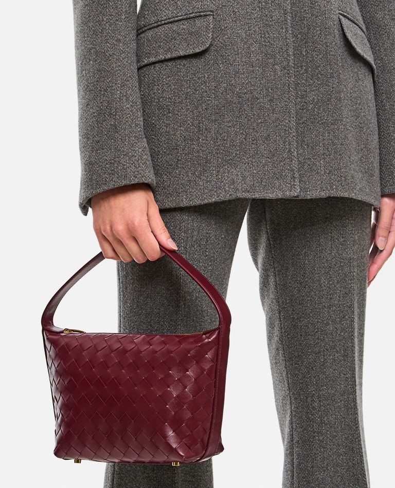 人気No.1 MINI WALLACE LEATHER SHOULDER BAG for Women - Bottega Veneta マタニティ