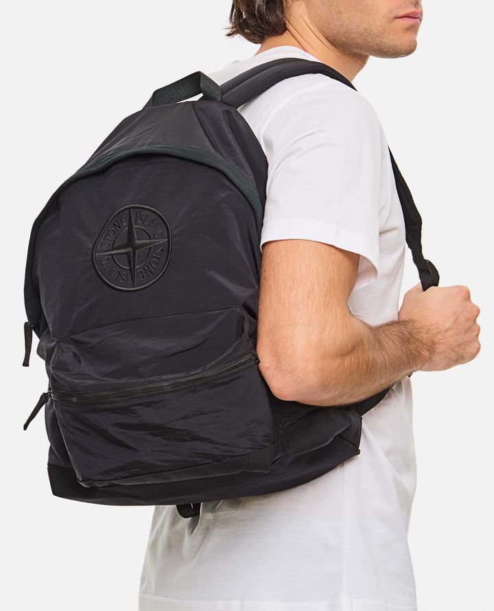 Stone Island - BACKPACK WITH EMBROIDERED LOGO_5